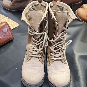 Roxy Tan Combat Boots